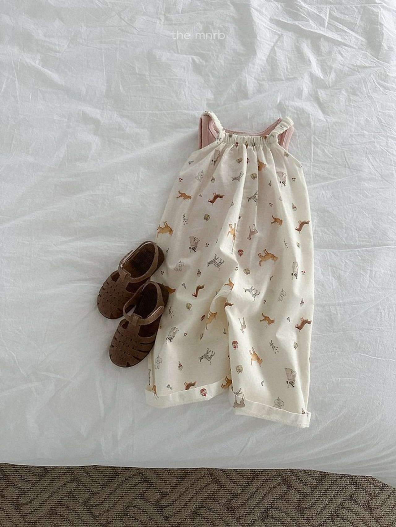 [the mnrb] Emily Sleeveless / [미니로브] 에밀리나시