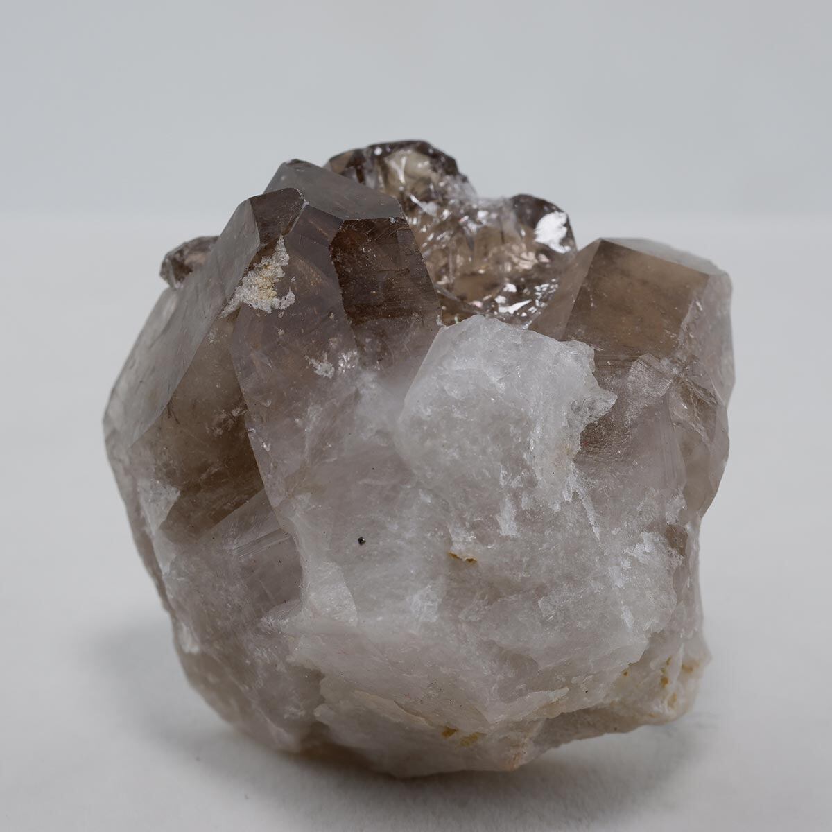 スモーキークォーツ クラスター ブラジル産 モリオン 黒水晶 原石 一点物 272-325