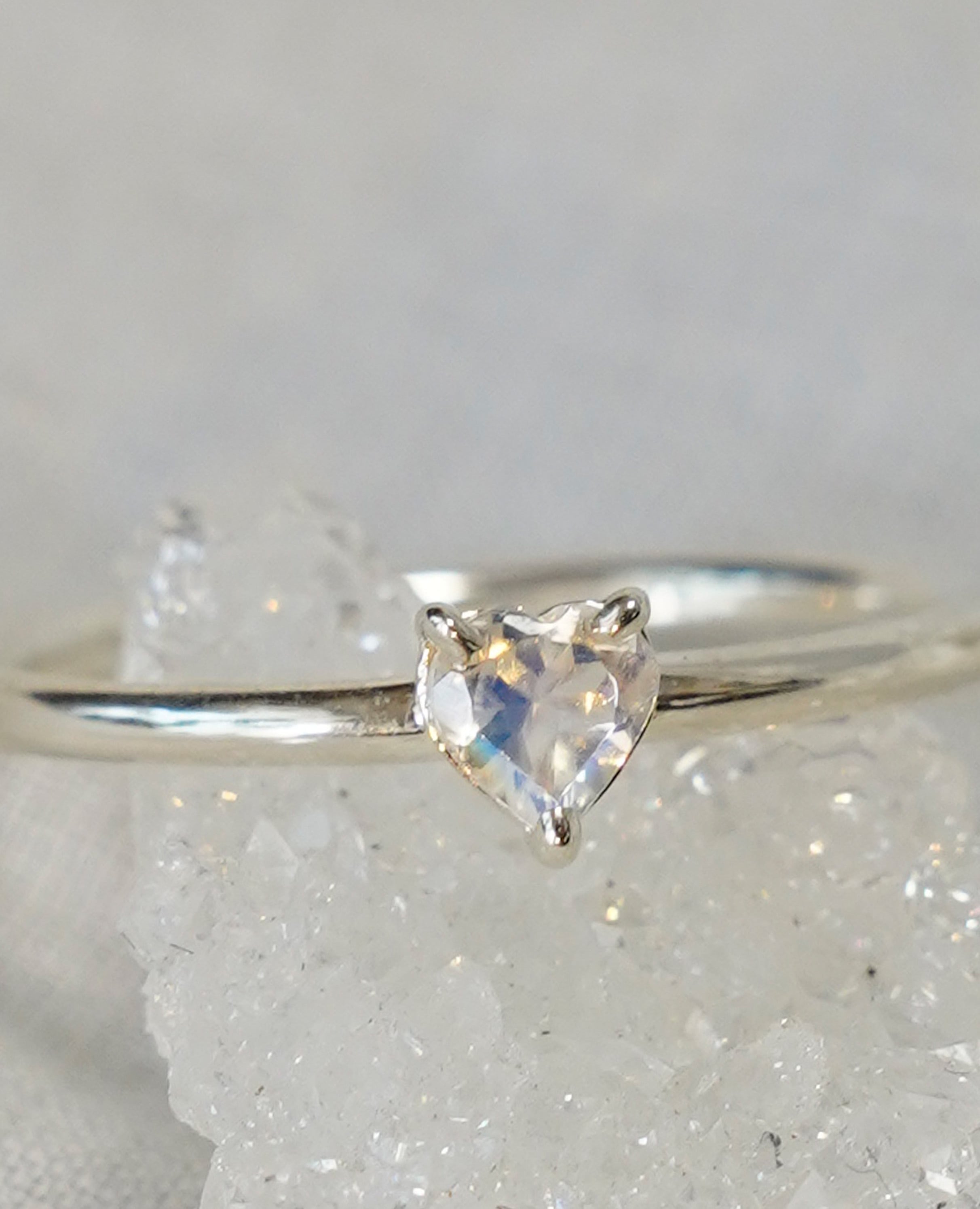 SV）Heart ring Bluemoonstone | Thalatta