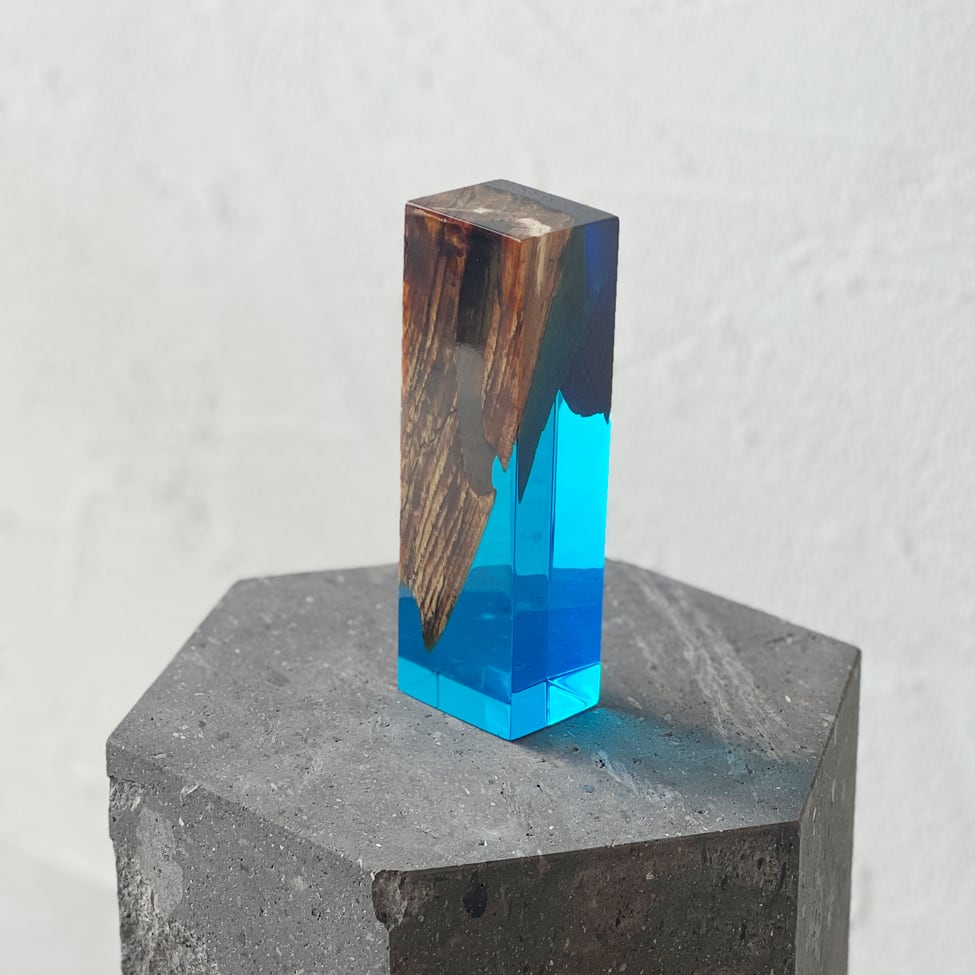 レジンスクエア スタンダード Lサイズ 縦;5cm 横;6cm 高さ;19.4cm 卓上