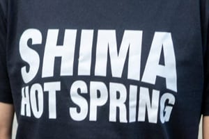  原宿 オープン限定コレクション Tシャツ S HBZ x SVN オネストセブン 半袖Tシャツ | STUDIO SEVEN