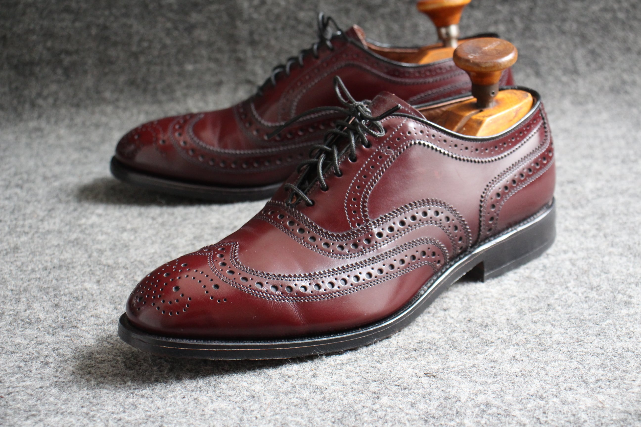 SUPER 8 SHOES