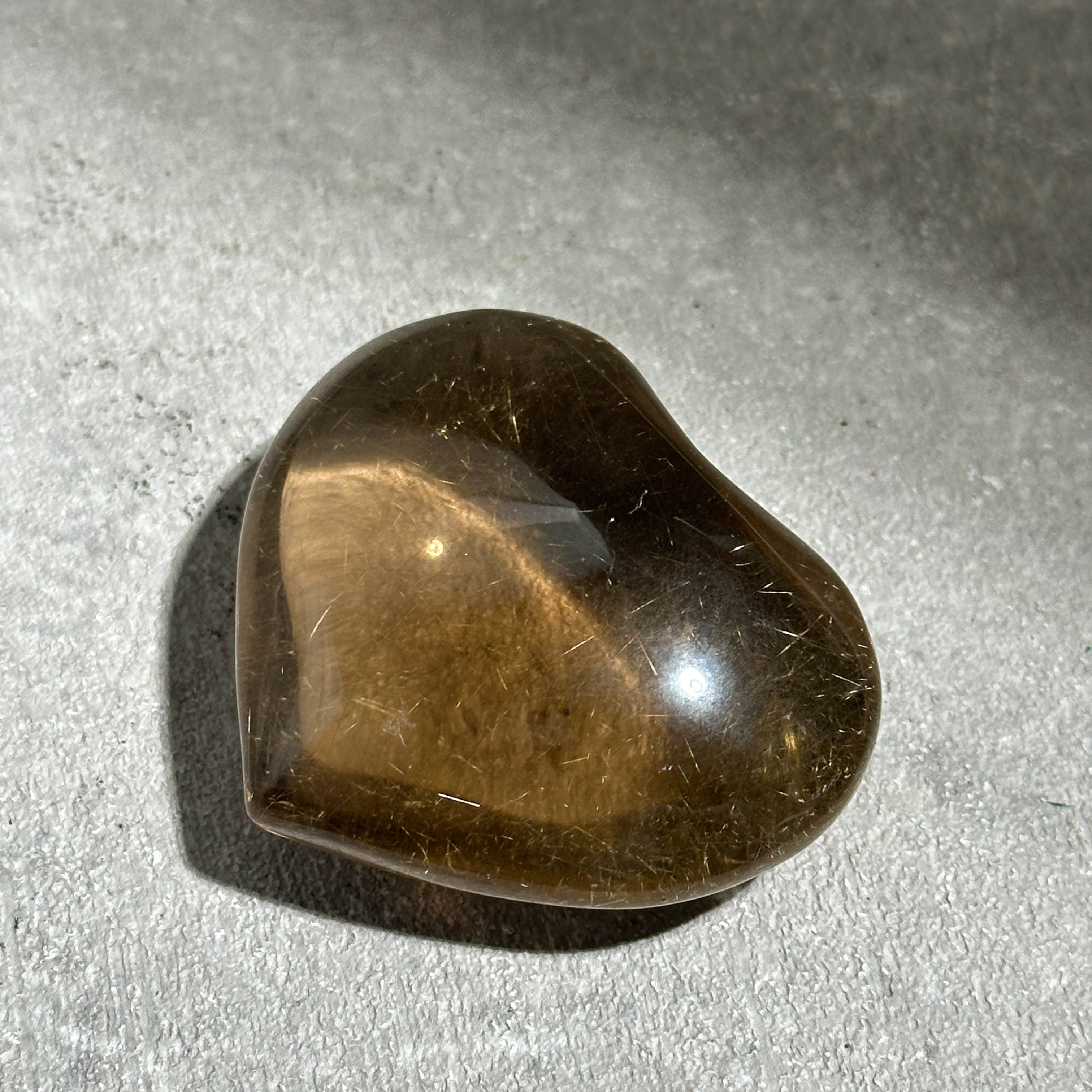 ルチルインスモーキークォーツ ハート41◇ Rutile in Smoky Quartz