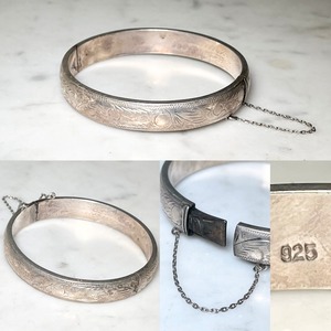 vintage silver engraved hinge bangle