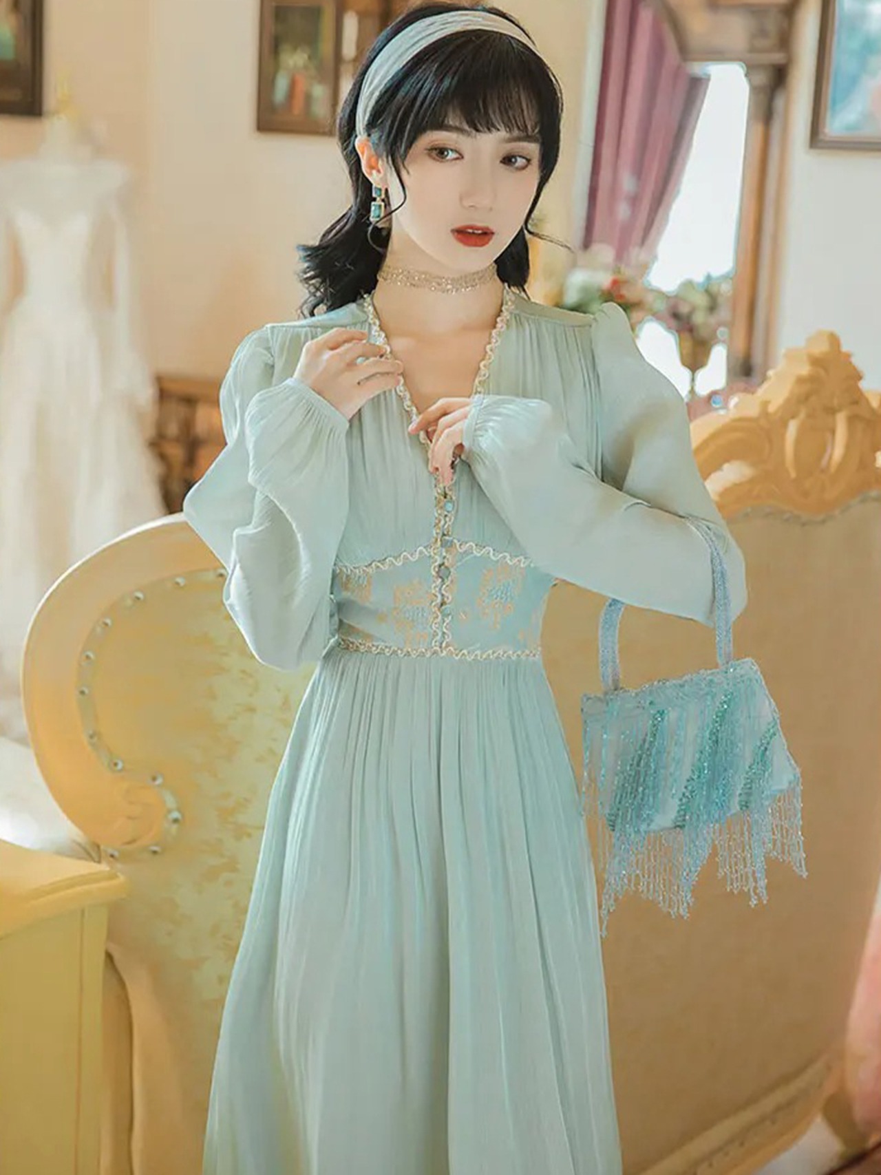 【0116】Front Button V-neck Long Sleeve Dress