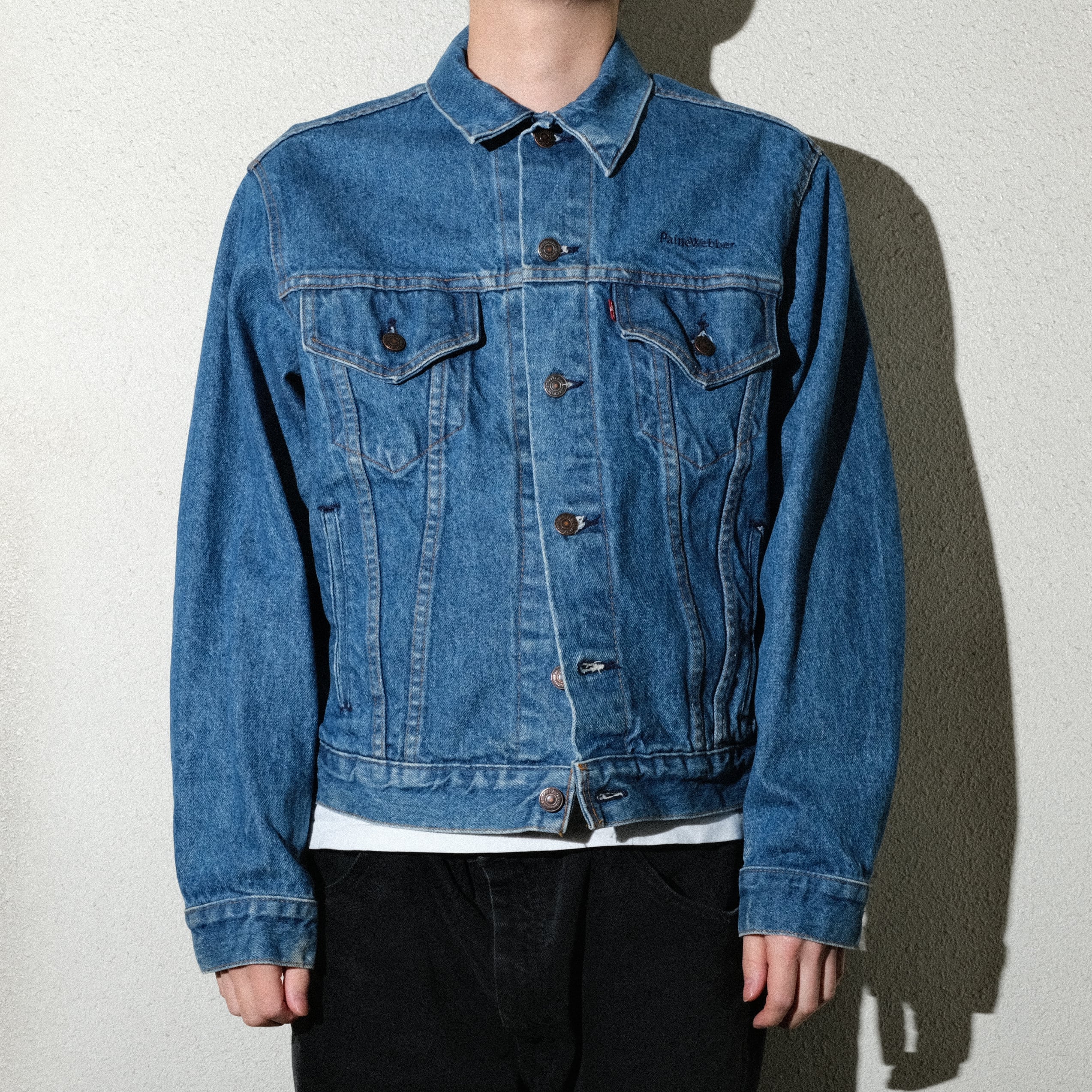 80's Levi's 70506 embroidered denim jacket made in USA size 44