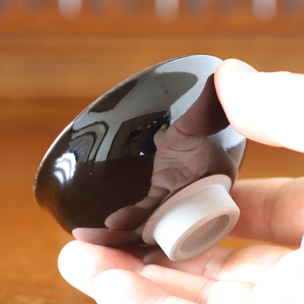 青木清晃 ｜ ぐい吞み 天目「宙」（一点物） ｜ 青木龍山窯・有田 | に