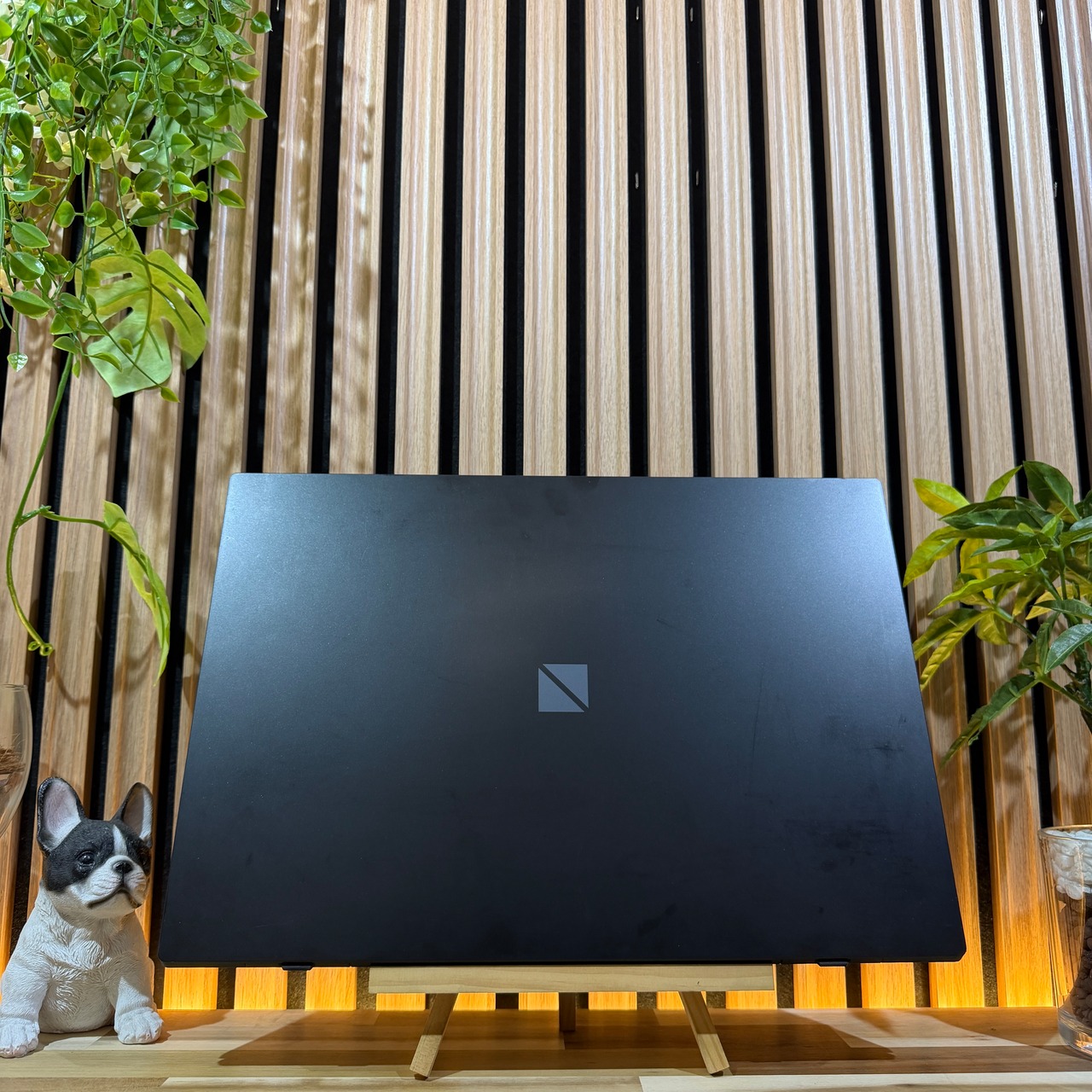 ☘️超美品☘️2022年夏モデル‼️NEC LAVIE N15☘️バッテリー新品同様☘️メモリ8GB☘️SSD256GB☘️ノートパソコン
