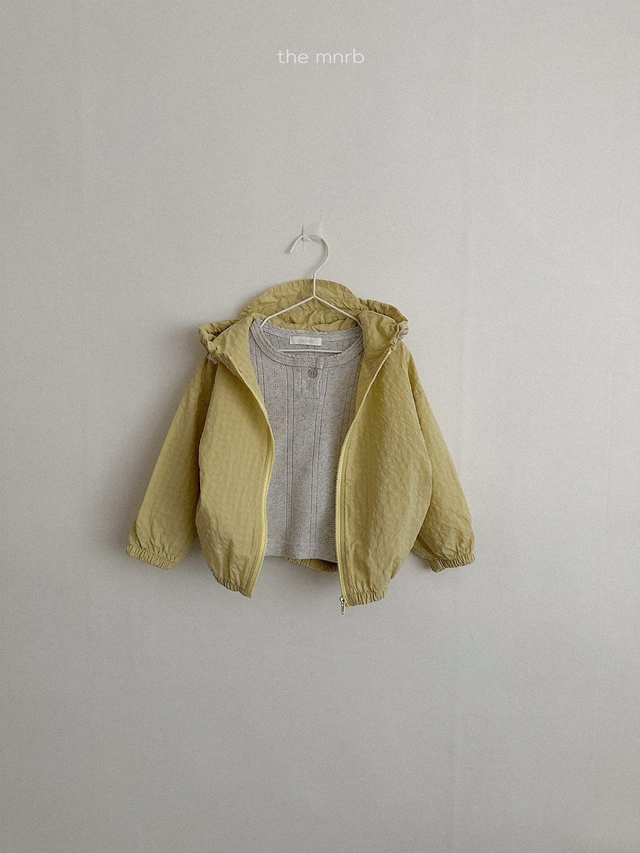 送料無料【予約】/ ストリーングフードジャンパー / minirobe