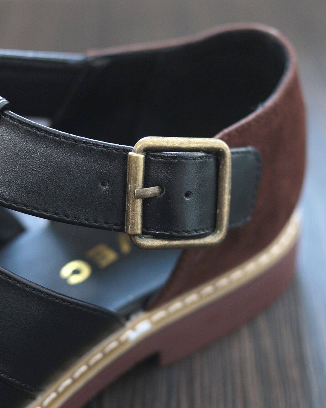 希少‼️新品未使用 アルテサノス メンズ グルカサンダル レザー 25.5-26 希少‼️新品未使用 アルテサノス メンズ グルカサンダル レザー