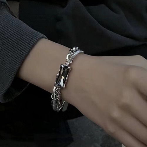 black crystal bracelet / l0314