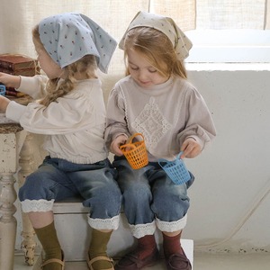 秋ダイヤ柄レースデザイントレーナー