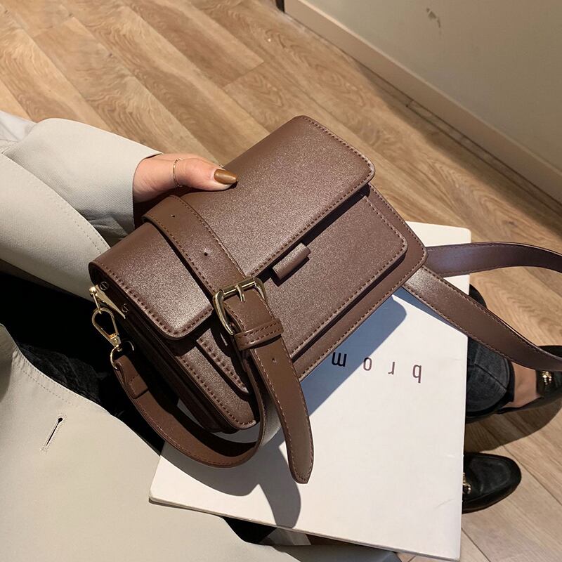 新しいシンプルな小さなバッグ女性2020新しいバージョンの野生の小さな正方形のバッグ冬の服のスーパーファイヤーショルダーメッセンジャーバッグ Tiancai_Wing_Bag4078590