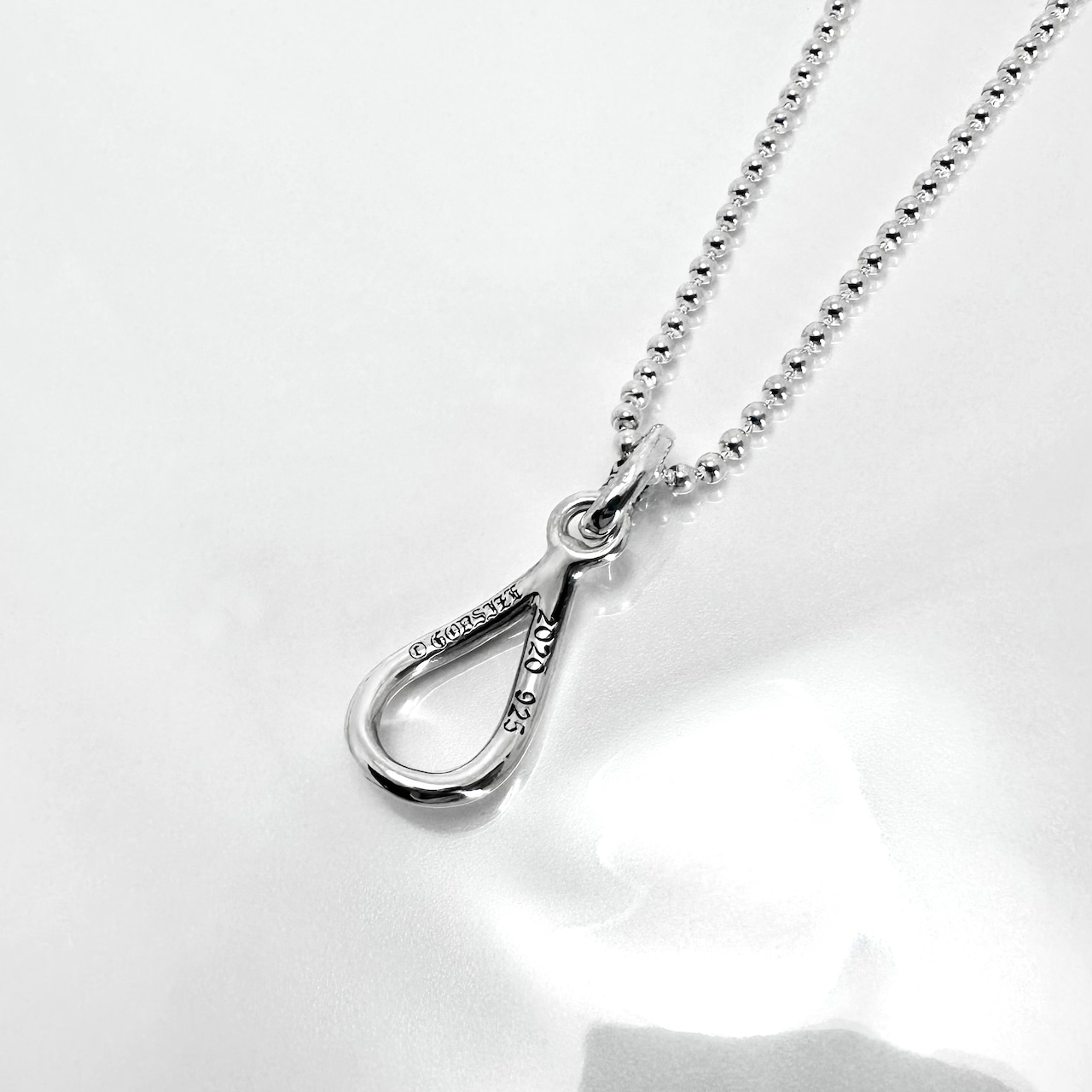 OPEN TEARDROP PENDANT / オープンティアドロップペンダント