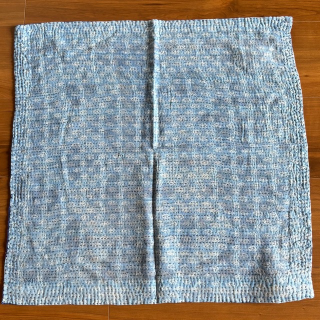 ：『ミエコミンツ』カンタのコットンハンカチ（ブルー系）