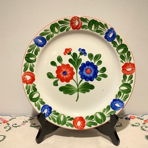 ハンガリー   刺繍柄の飾り皿　