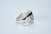 R-090 Square signet ring horsetail (SV hose)