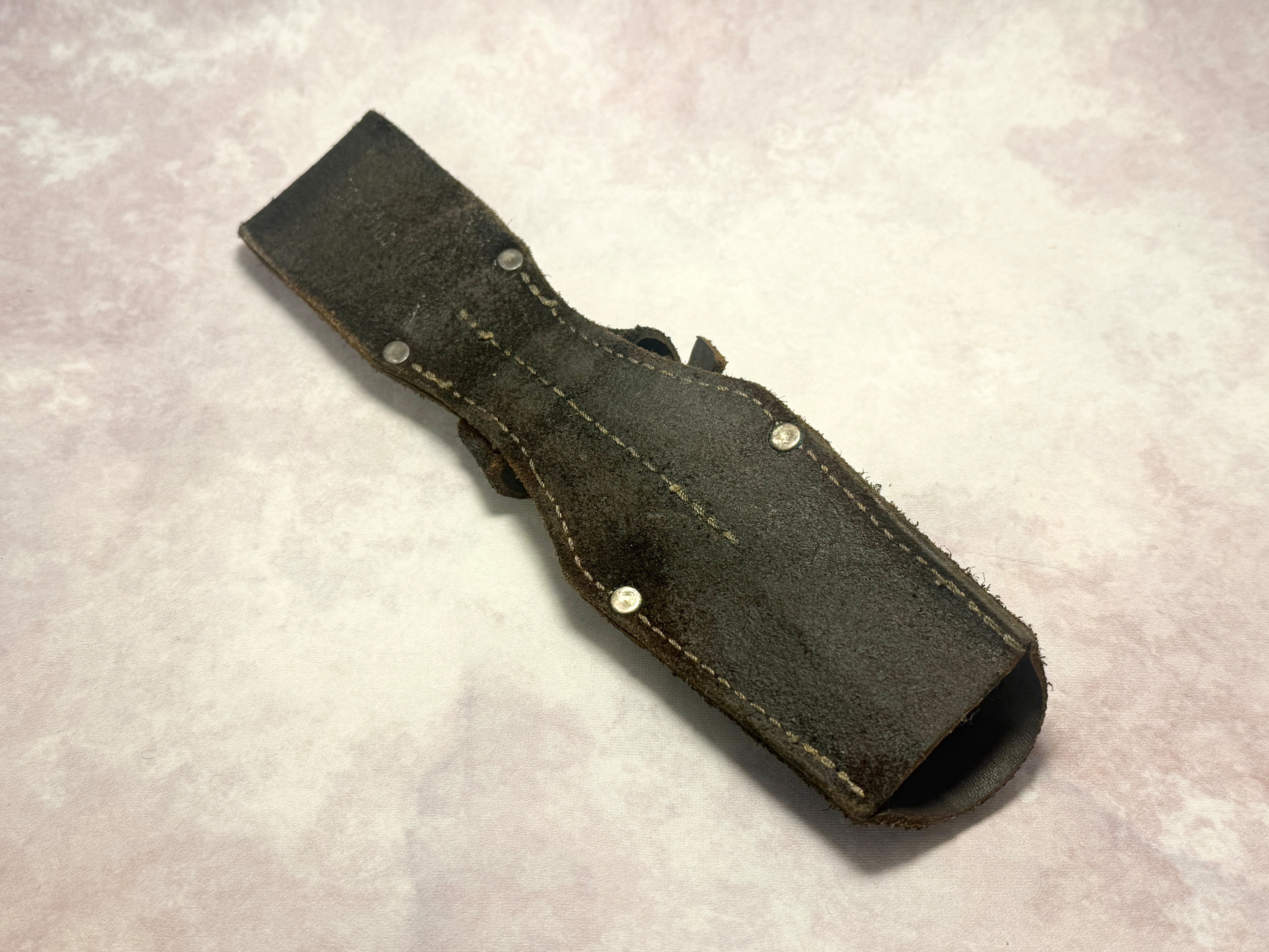 USED】WWⅡ ドイツ軍 銃剣吊り 騎兵・後期用 | アイヘンバウム