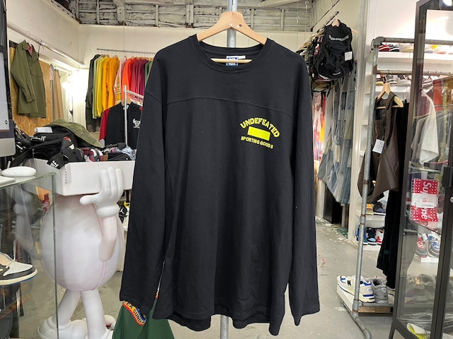 UNDEFEATED STENCIL LS FOOTBALL TEE BLACK XL 26830