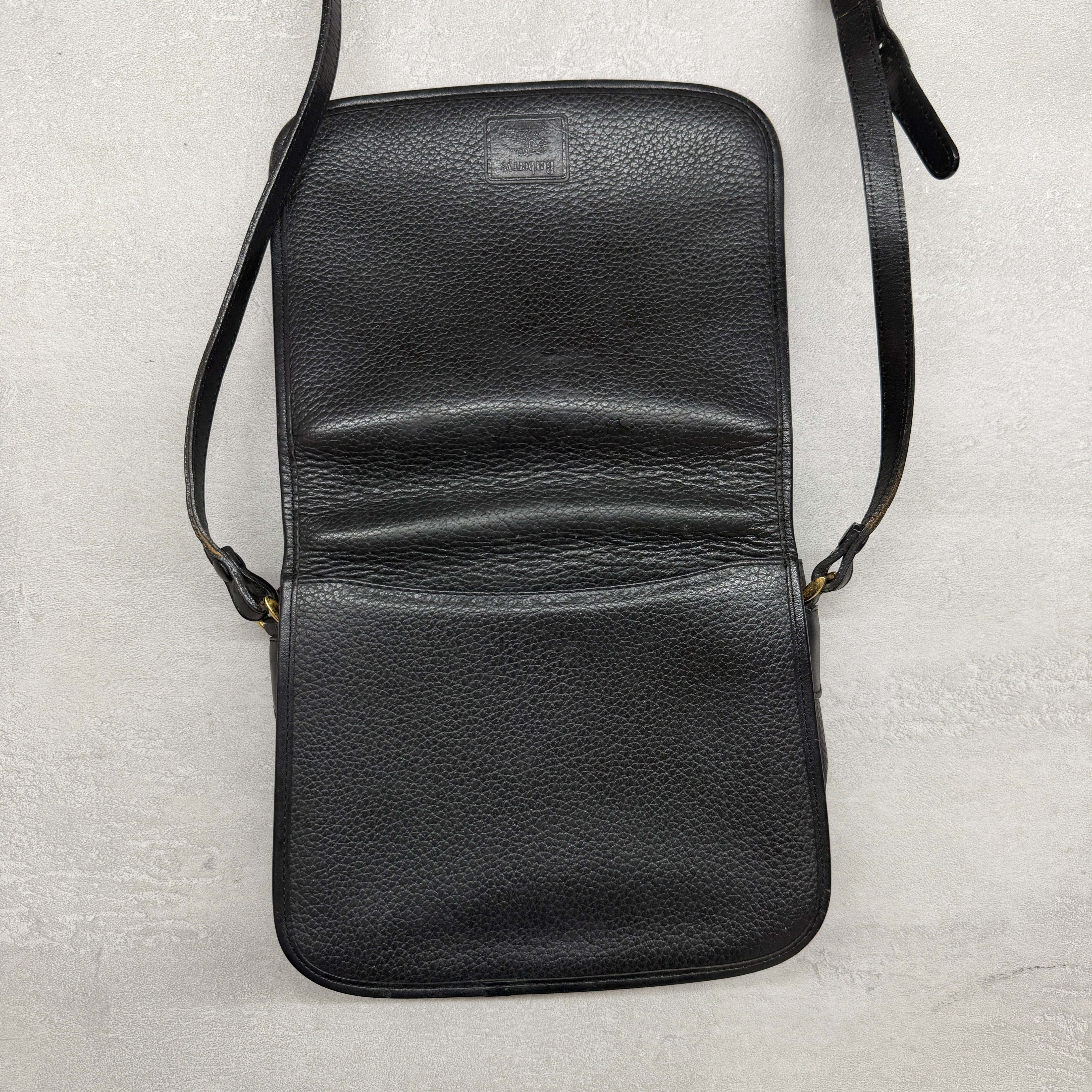BURBERRYS】80-90s burberrys shoulder bag バーバリー 黒 ショルダー