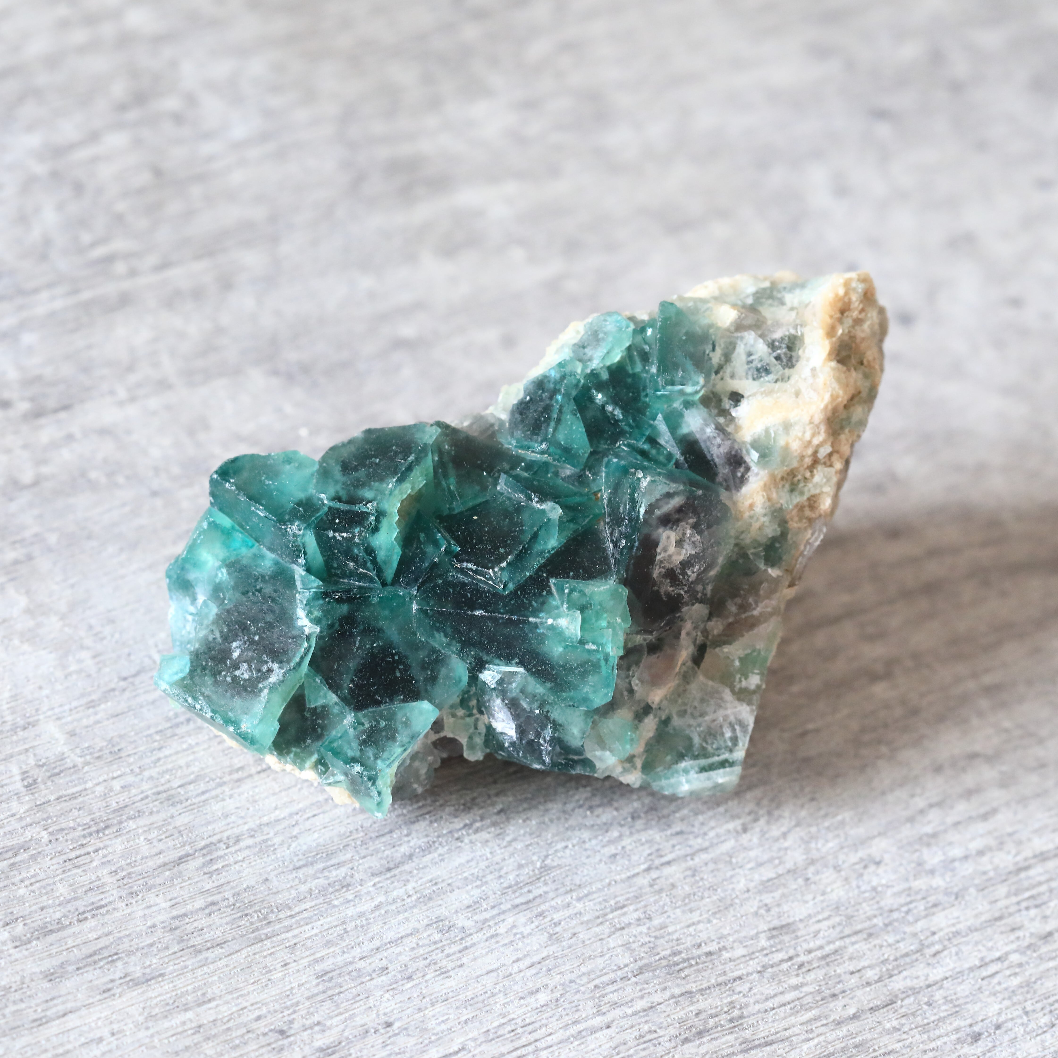 磁石もばっちりくっつく石質隕石！643g超 【パワーストーン 天然石