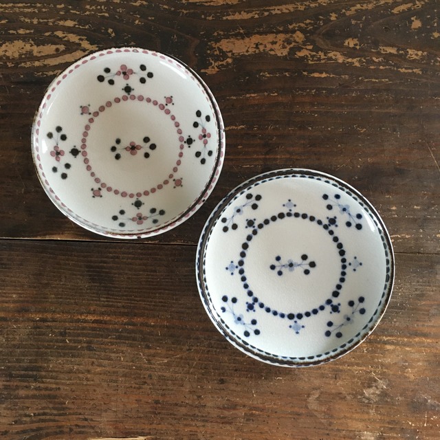 小花文　４寸深皿　陶彩窯　砥部焼