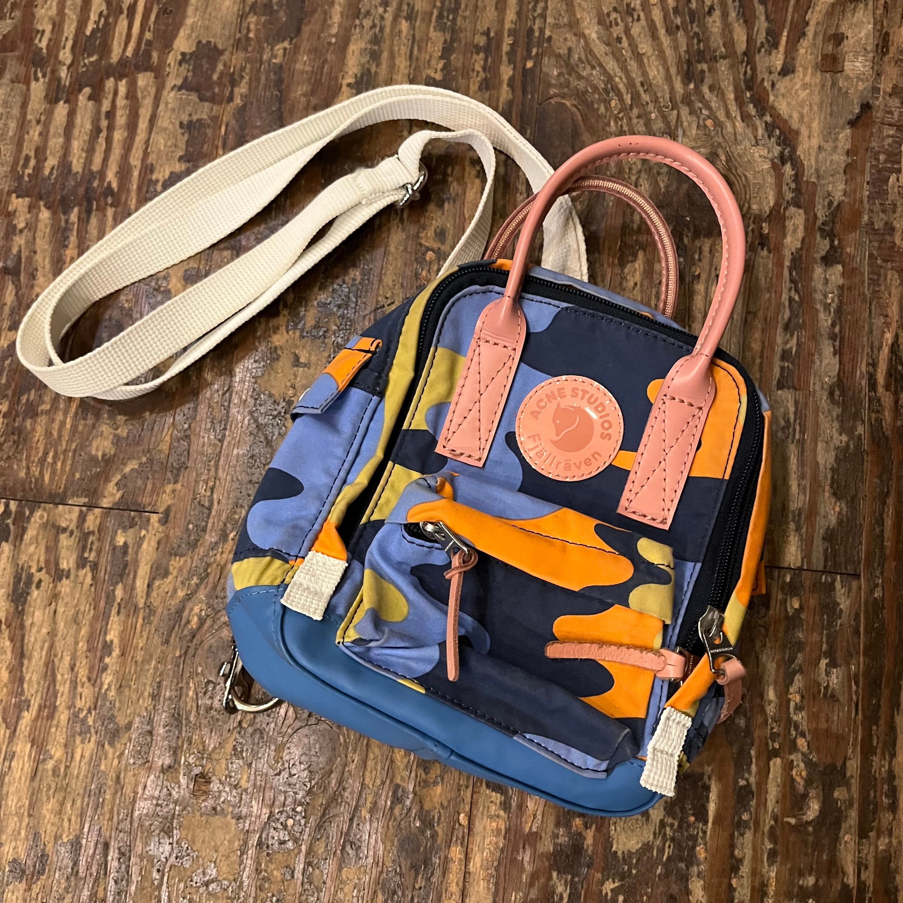 Acne Studios FJALLRAVEN アクネストゥディオズ フェールラーベン  
