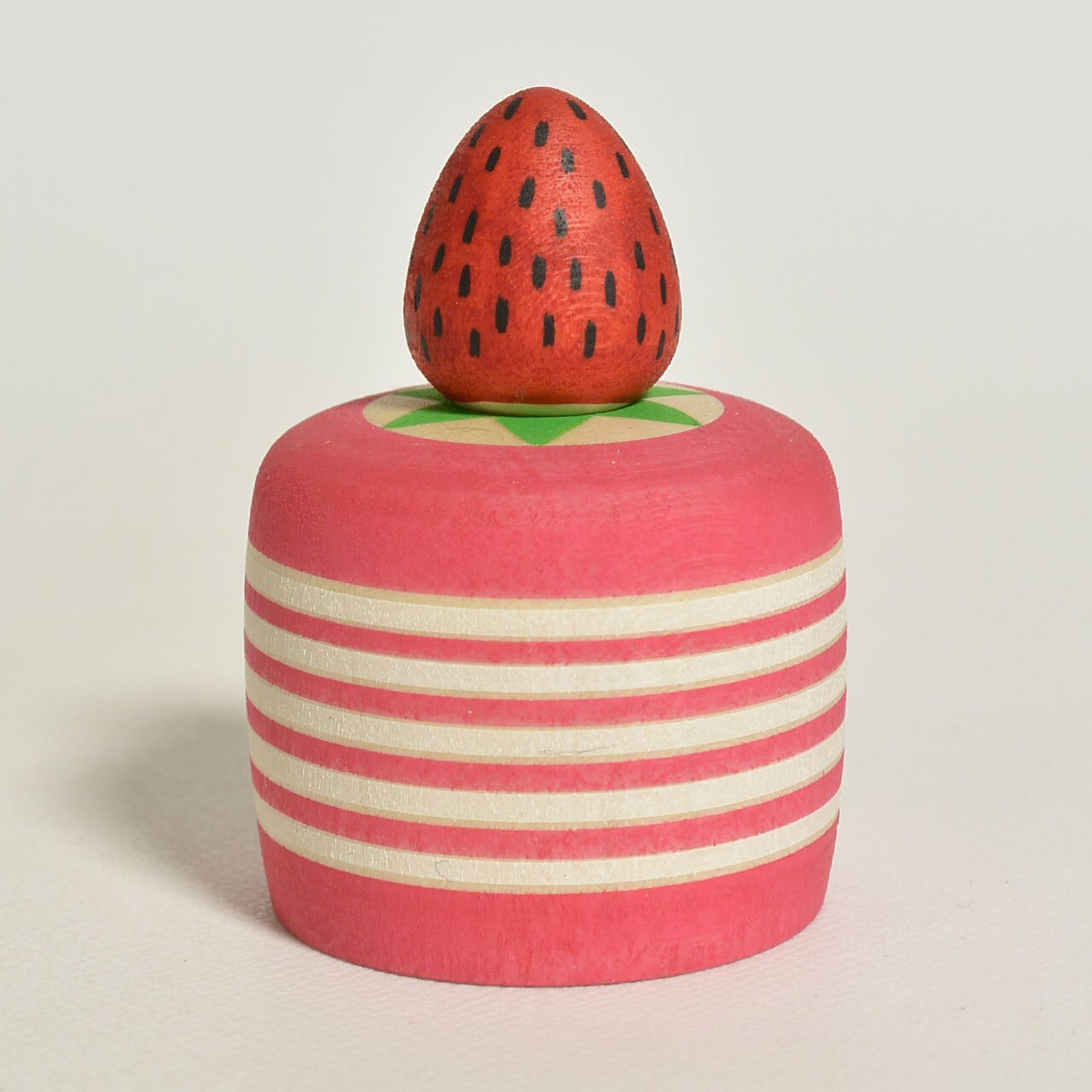 いちごケーキちゃんえじここけし 約1.5寸 約4.5cm 鈴木明 工人（作並系