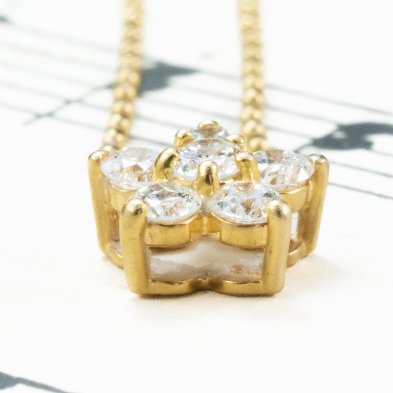 K18 ヴィンテージ ゴールド ジュエリー ダイヤモンド 0.26ct 花