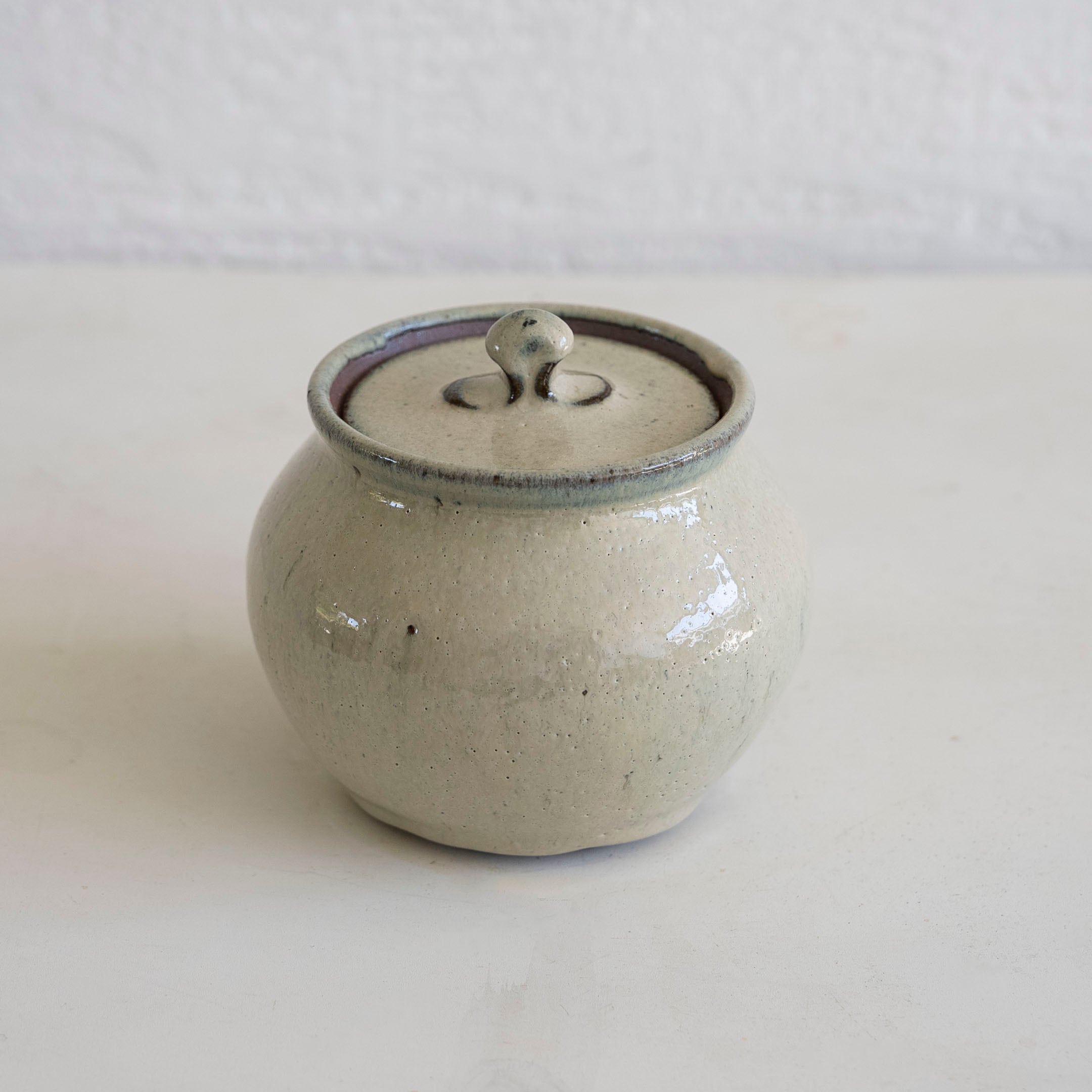 味噌壺（藁白釉） | 樂久登窯