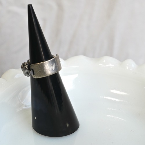 【USED】イニシャルプレート 蛇腹 シルバー リング