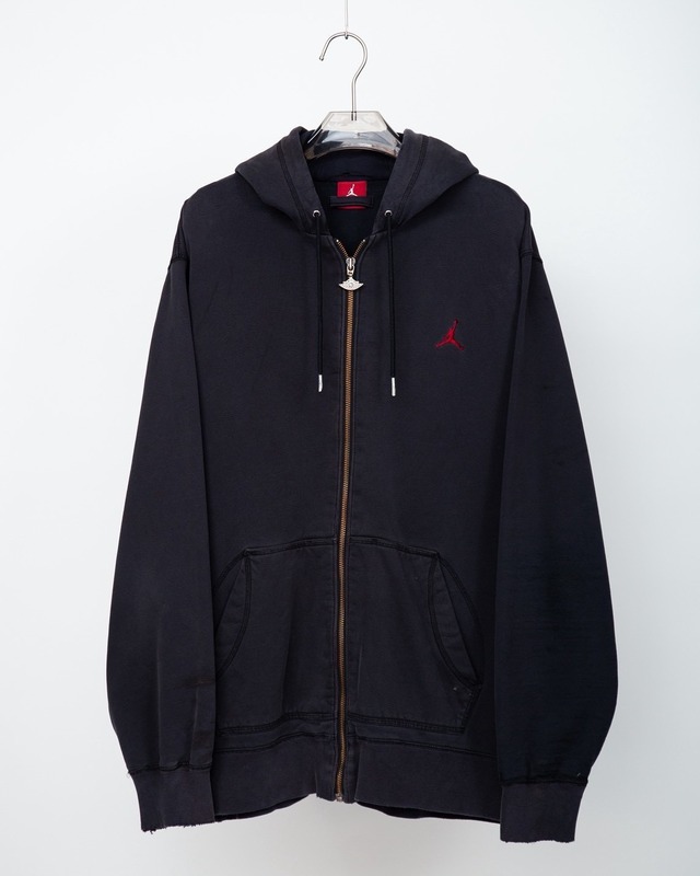 "AIR JORDAN" good fade zip up hoodie