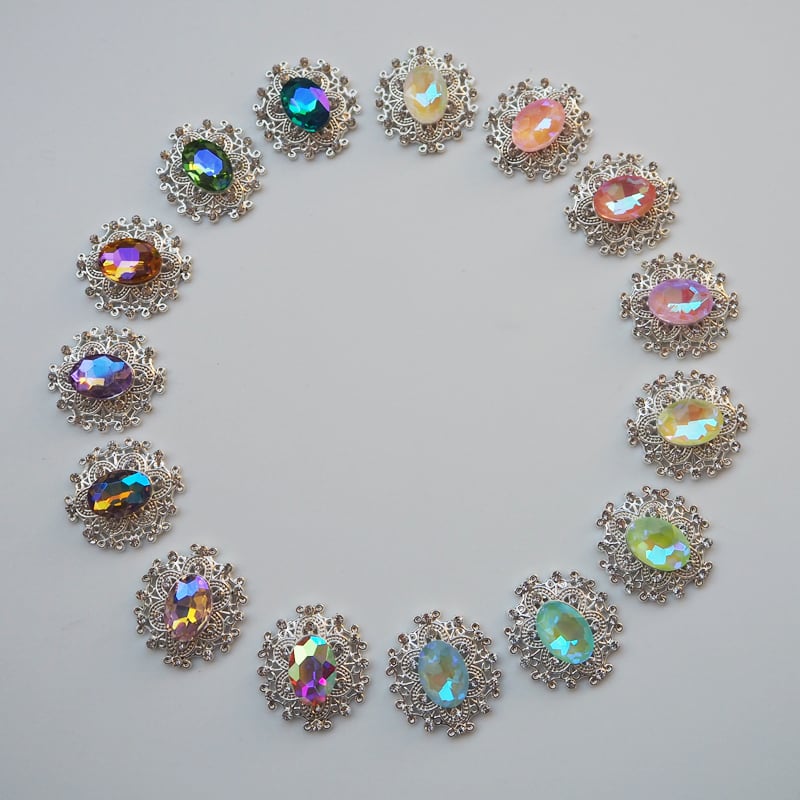 1個 90円】キラキラ ガラス製 オーバル センターパーツ シルバー台座