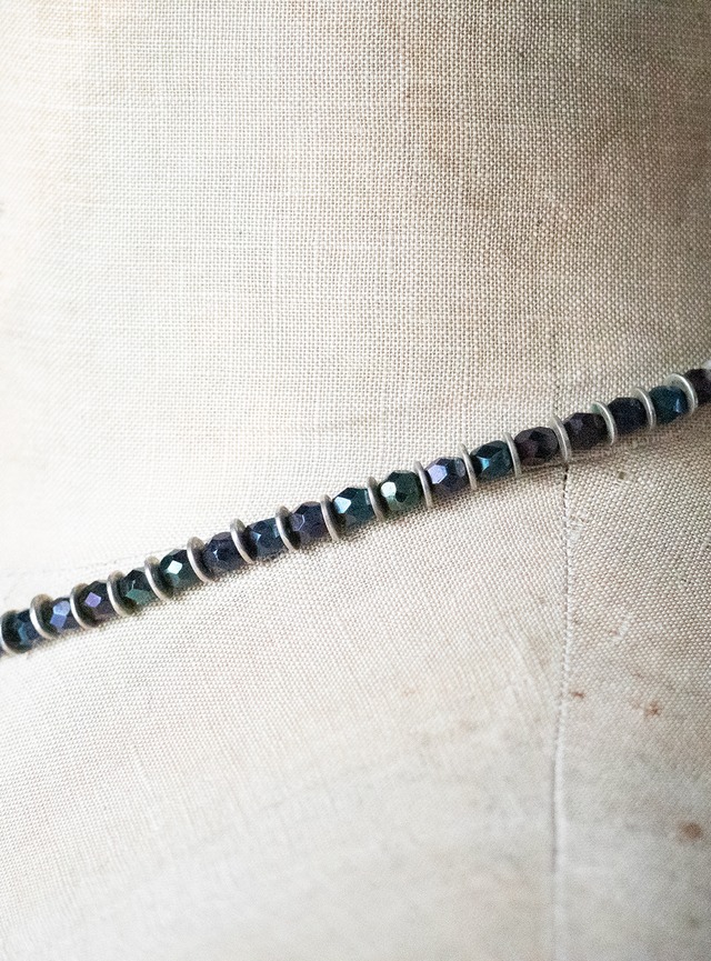 unknown 1980s Faceted glass beads necklace