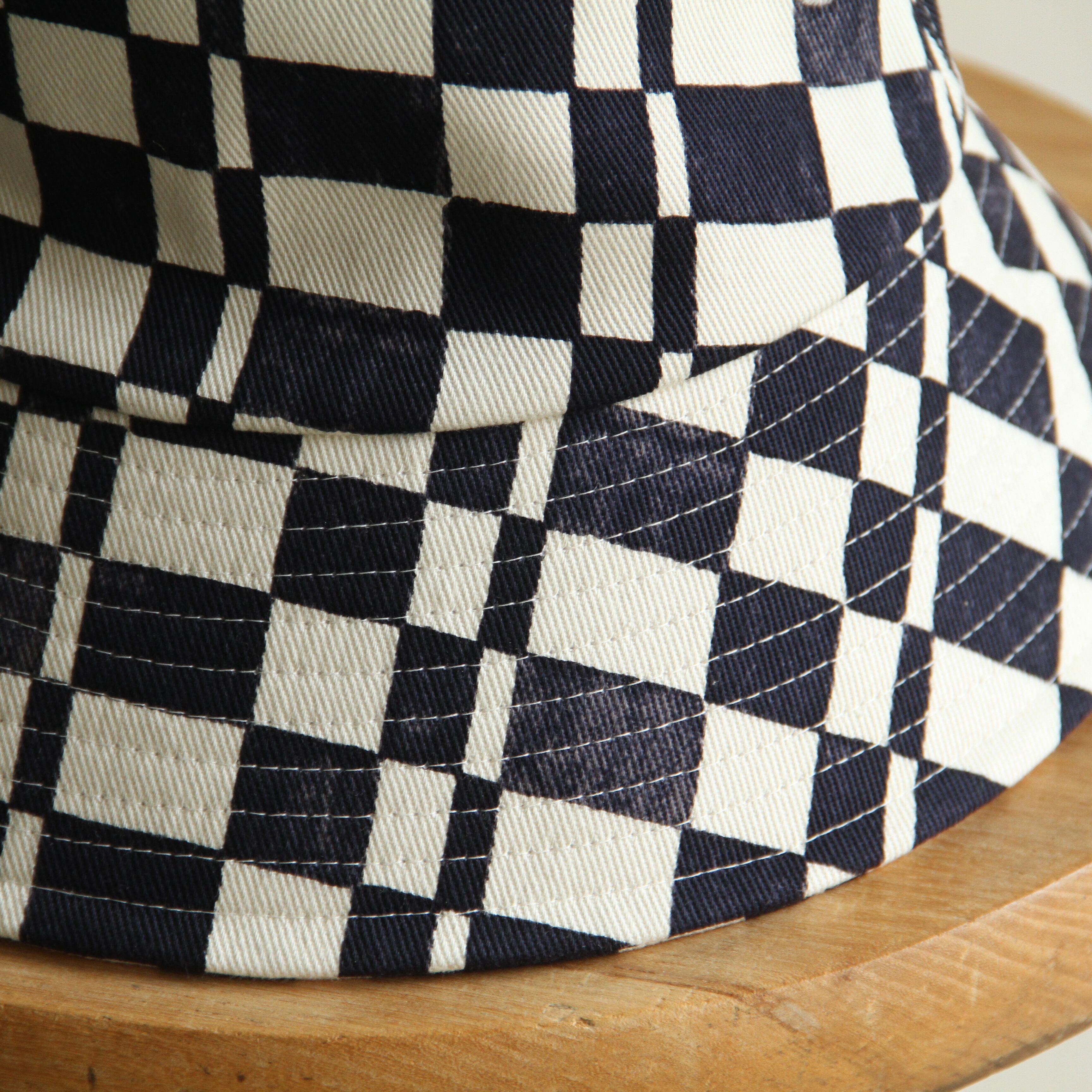 PHEENY Checkered bucket hat | Terminal