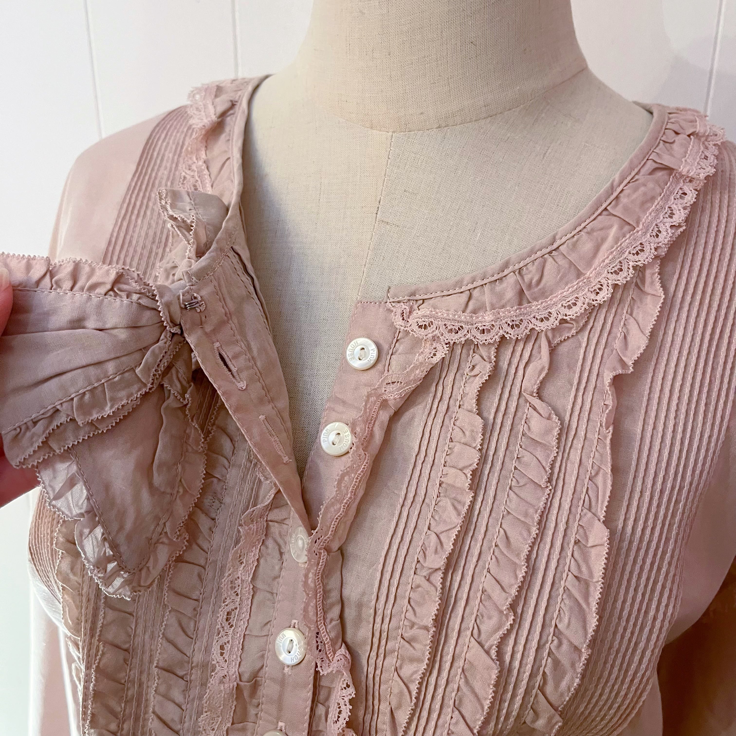 PINKHOUSE / pale pink frill ribbon blouse