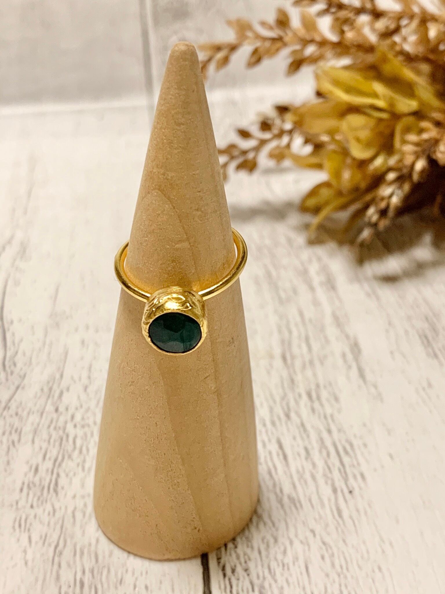 トルコ天然石リングQ