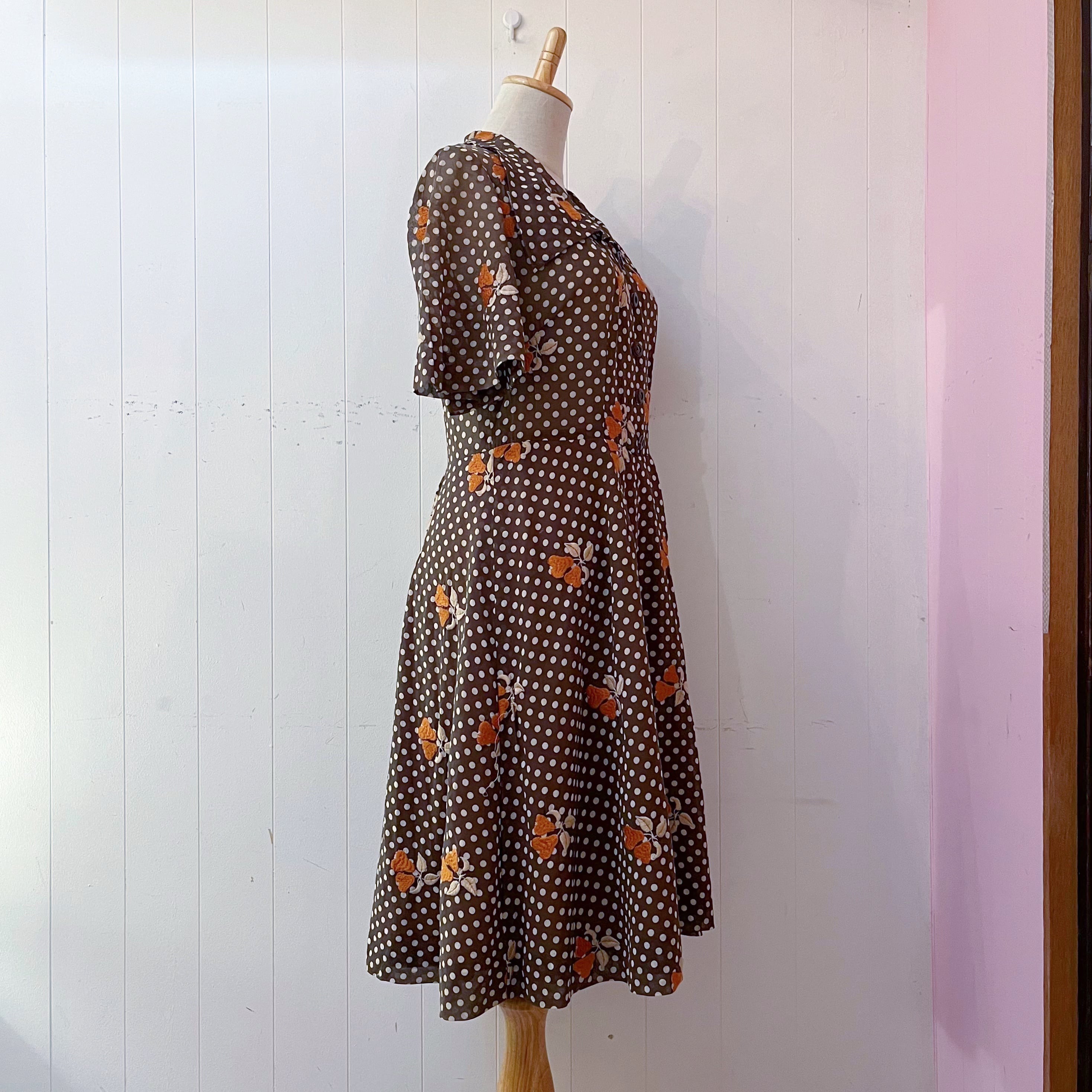 fruit embroidery brown dot one-piece