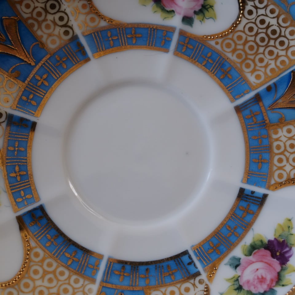 限定1客 オールドノリタケ 淡ブルー＆金彩ローズ装飾トリオ ティー