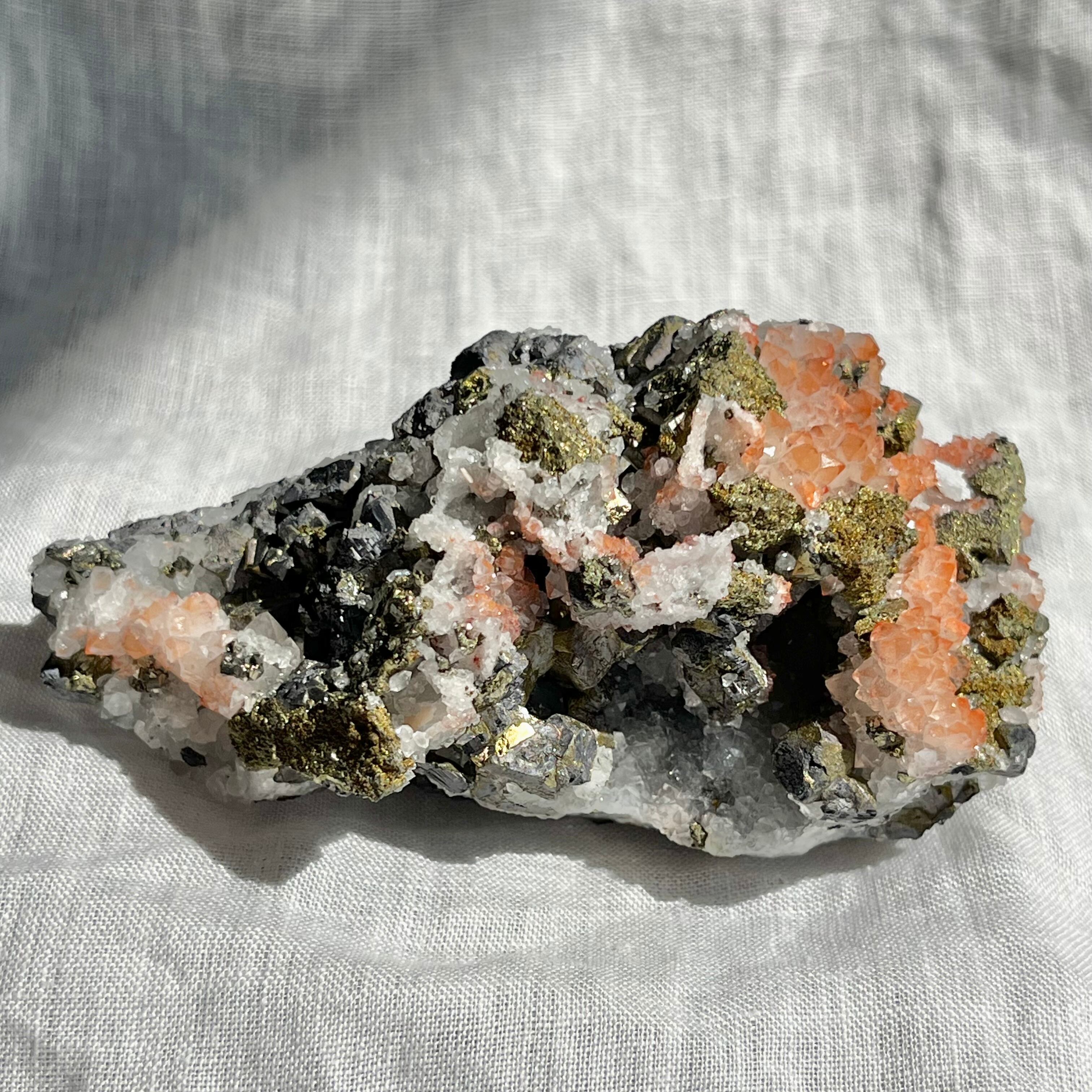 黄水晶クラスター♪値下げ済 93 結晶だらけの水晶 クラスター クリスタル ポイント 天然石
