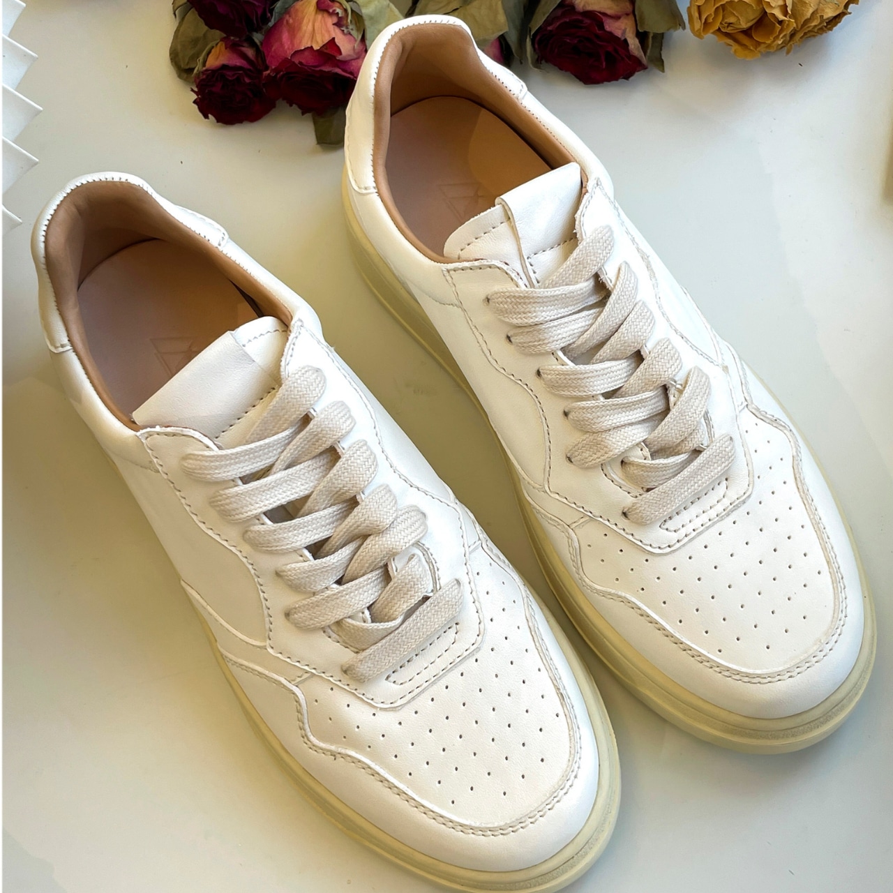 Lace-up sneakers T6085