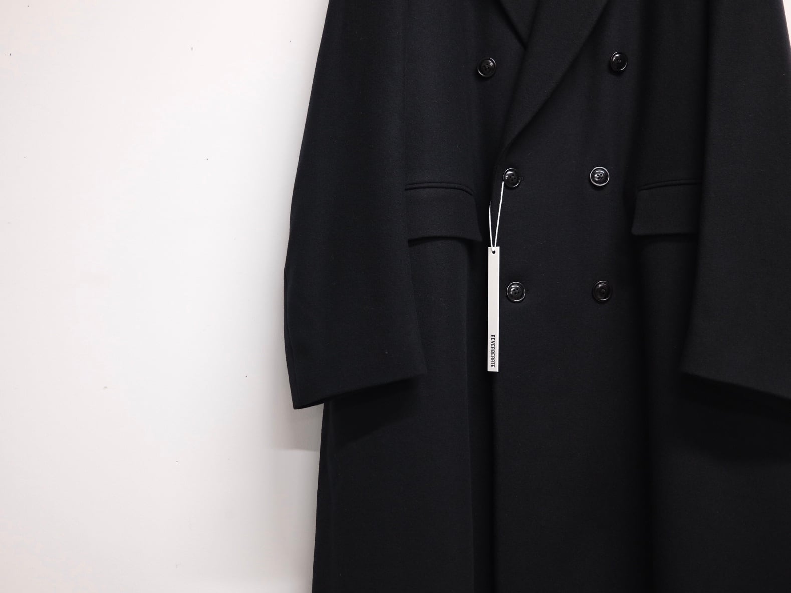 REVERBERATE” DOUBLE BREASTED COAT BLACK” | Lapel online store