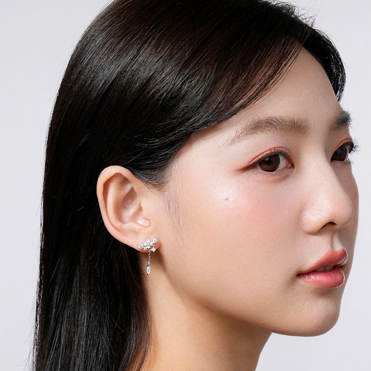 おしゃれ キラキラ ダイヤモンド フラワー 蝶々 シルバー ピアス - 3