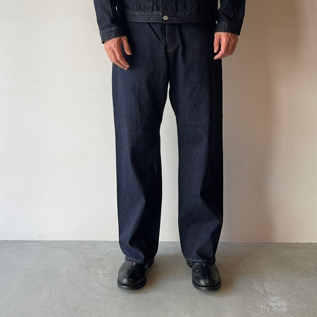 PHIGVEL CLASSIC JEANS WIDE 301 | HUMAN and THINGS