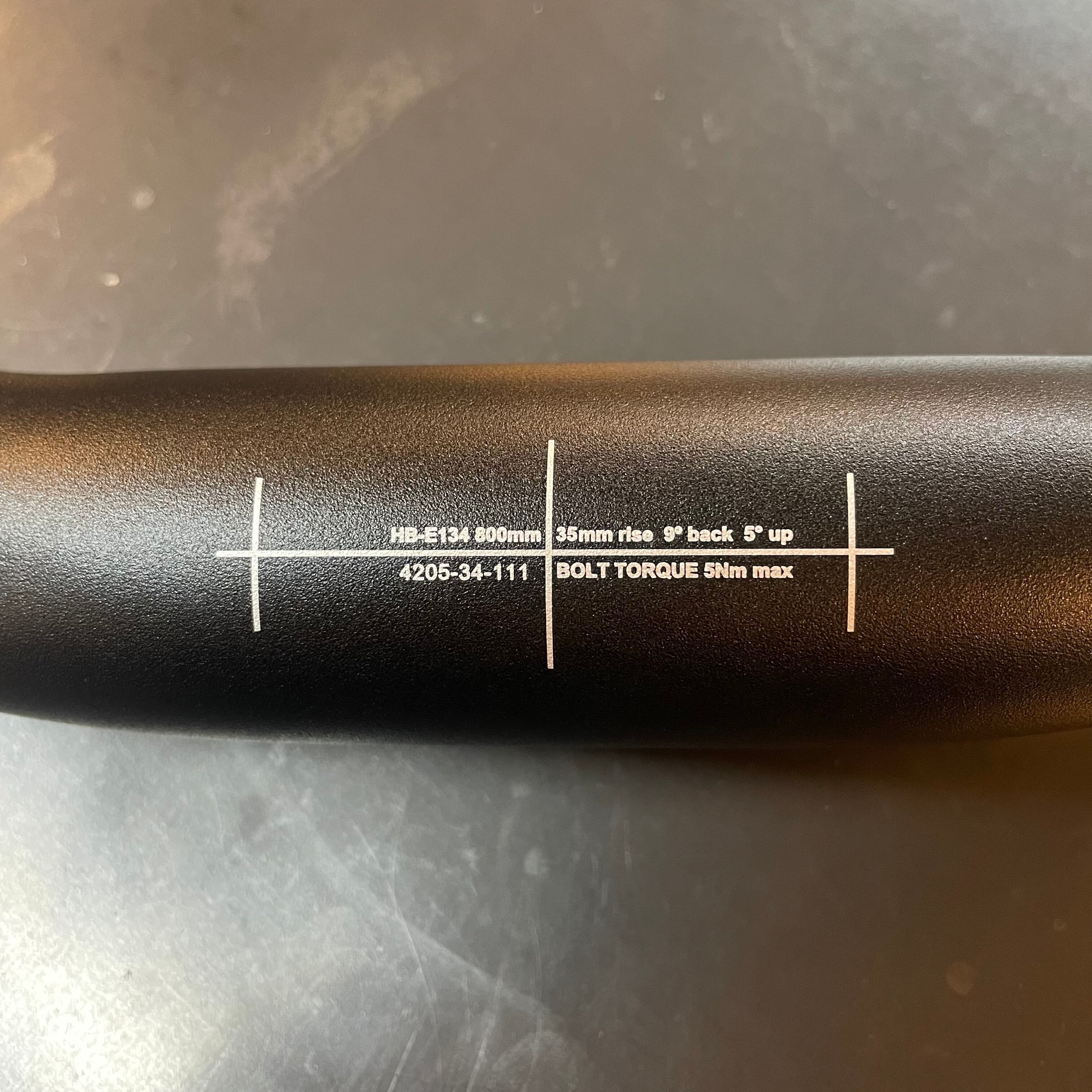 THOMSON Elite アルミ RISER BAR / Φ35mm x 800mm x ライズ35mm THOMSON Elite アルミ RISER BAR / Φ35mm x 800mm x ライズ35mm