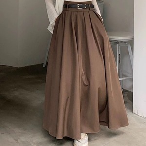 【送料無料】 ロングスカート 2色 冬 マキシ丈 フレア Aライン ハイウエスト レザー かわいい 大人可愛い きれいめ カジュアル 大人 上品 おしゃれ お洒落 レトロ こなれ感 コンサバ系 ラフ 抜け感 モード系 レディライク 無地 30代 40代 レディース 女性用 ママ服 デート お出かけ お呼ばれ 休日 アウトドア お茶会 女子会 授業参観 誕生日会 着回し 普段使い ファッション コーデ スタイル 楽ちん 体型カバー 美脚 脚長 定番 着痩せ 垢抜け ブラック ブラウン 大人カラー 秋カラー