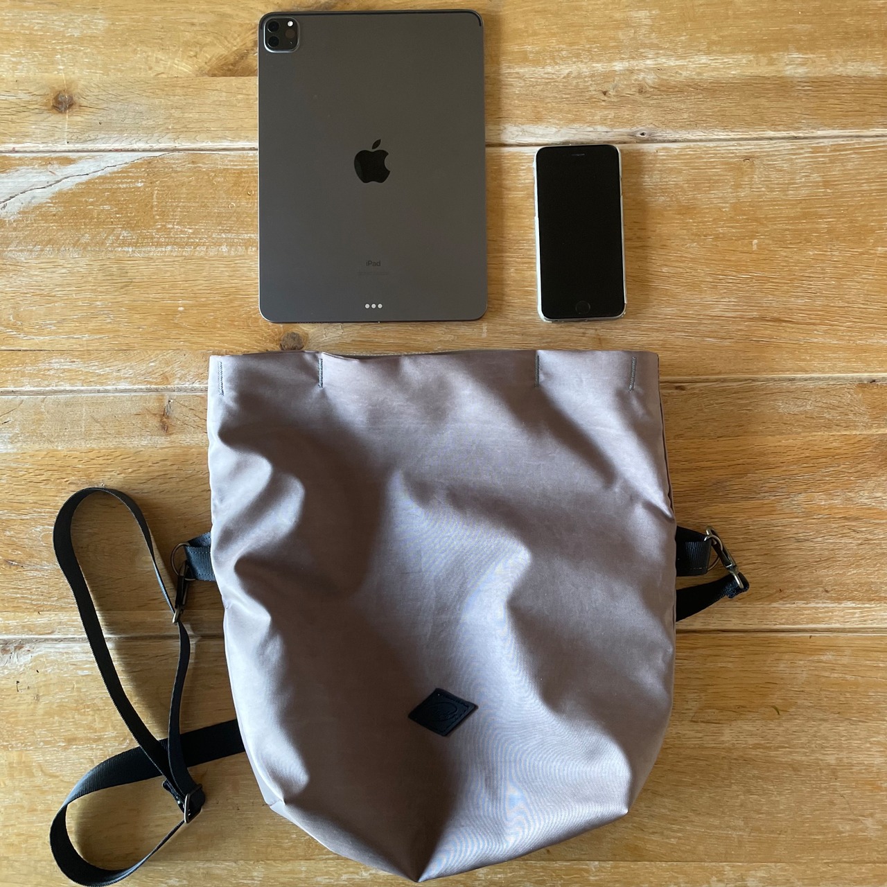 【air be】2way bag  バッグ　アップサイクルエアバッグ