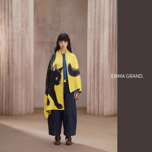 夜影を纏う黒猫ショール　E00606