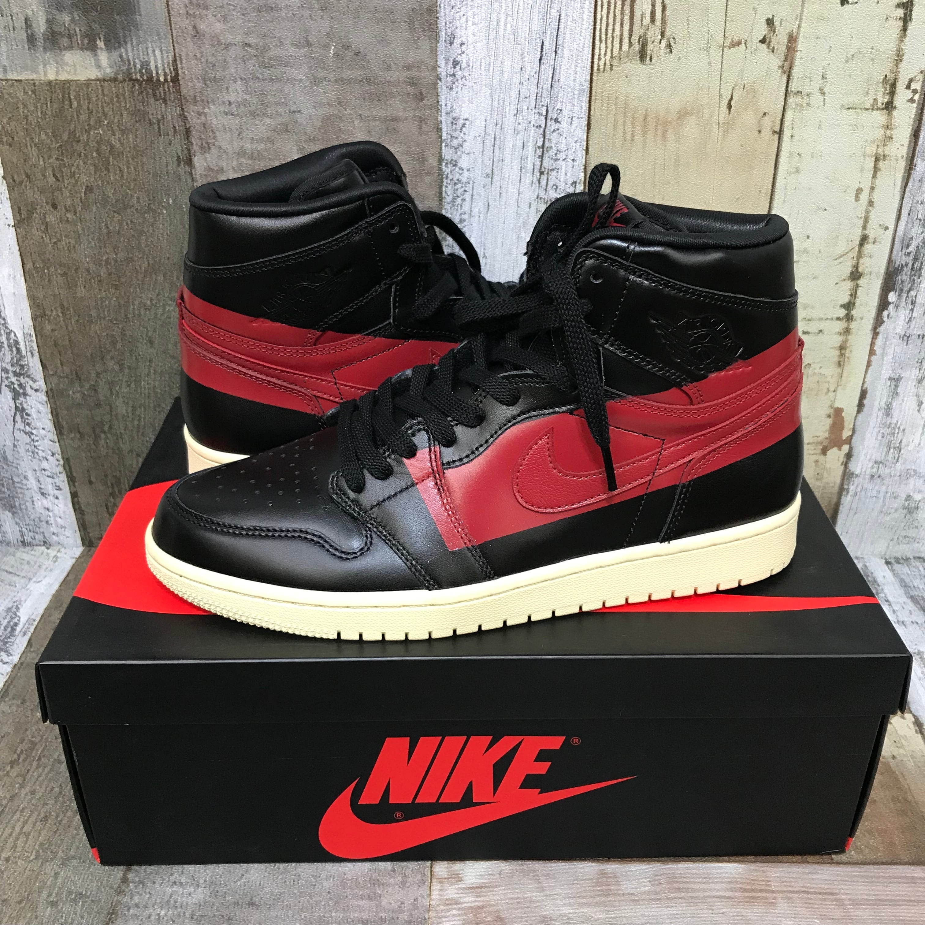 AIR JORDAN 1 HIGH OG DEFIANT