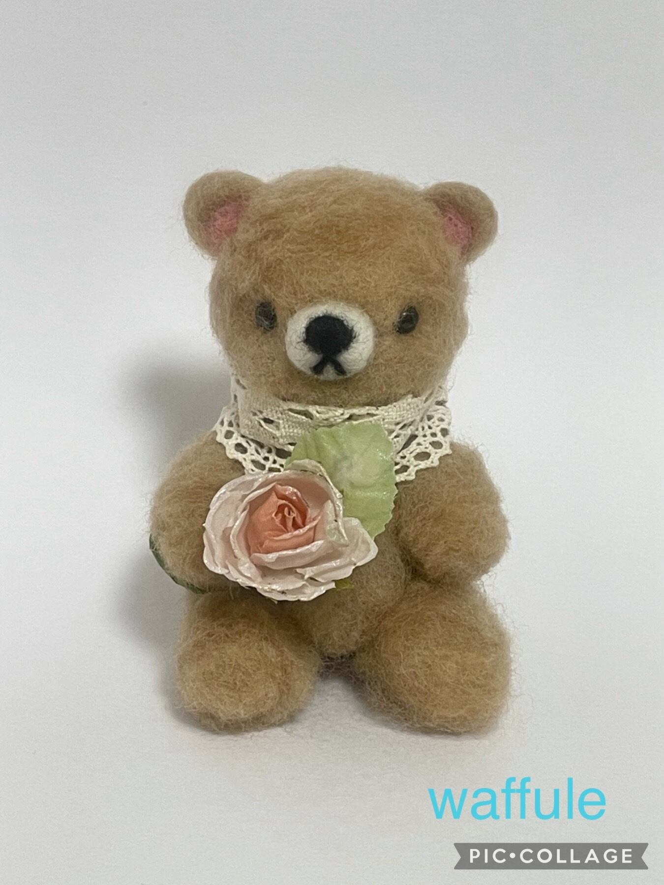 羊毛フェルト ふわふわベアさん | はんどめいど雑貨 waffule